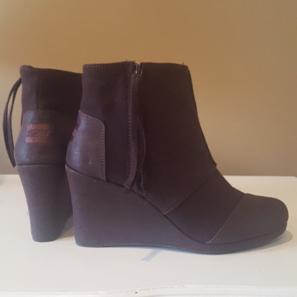 TOMS Zipper Wedge Booties - Picture 3 of 3